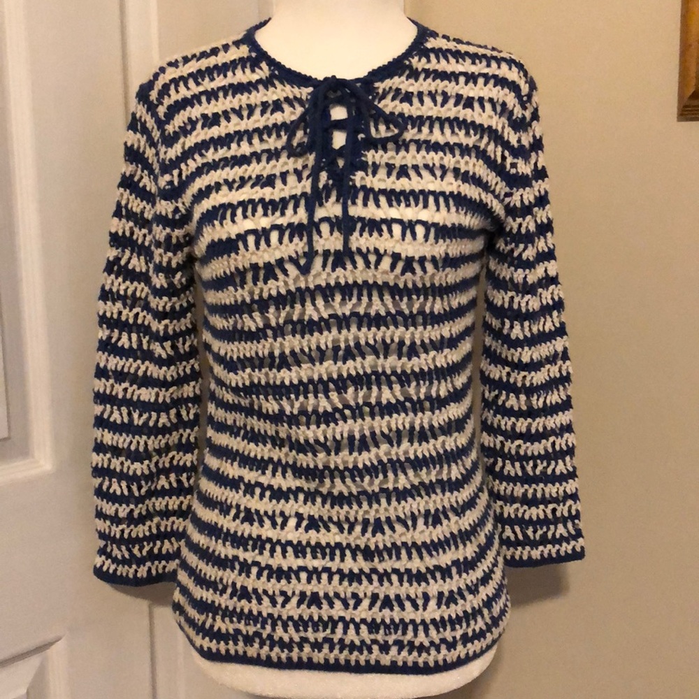 Maternity crocheted sweater slim fit